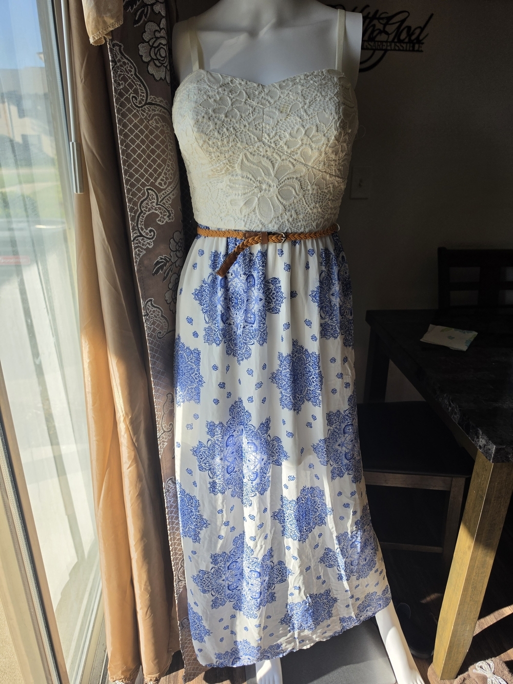 AUW Blue White Lace Medallion Boho Maxi Dress S